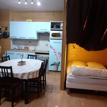 Appartement Face Au Thermes Et Au Calme Bagnères-de-Luchon Eksteriør billede