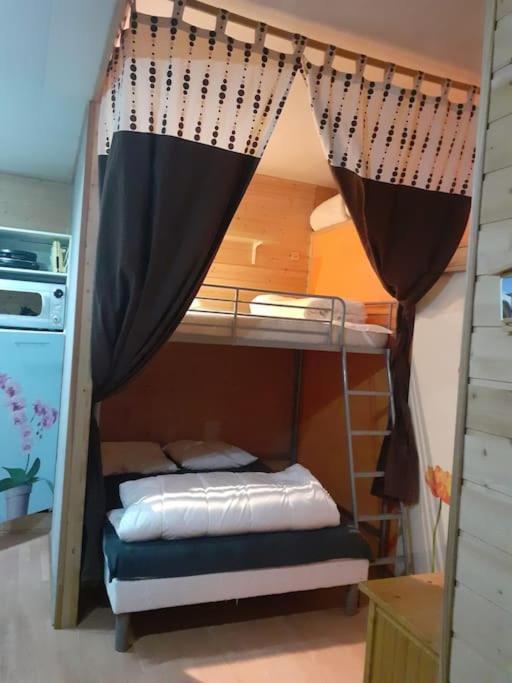 Appartement Face Au Thermes Et Au Calme Bagnères-de-Luchon Eksteriør billede